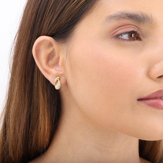 Brinco Vírgula Lisa e Cravejada